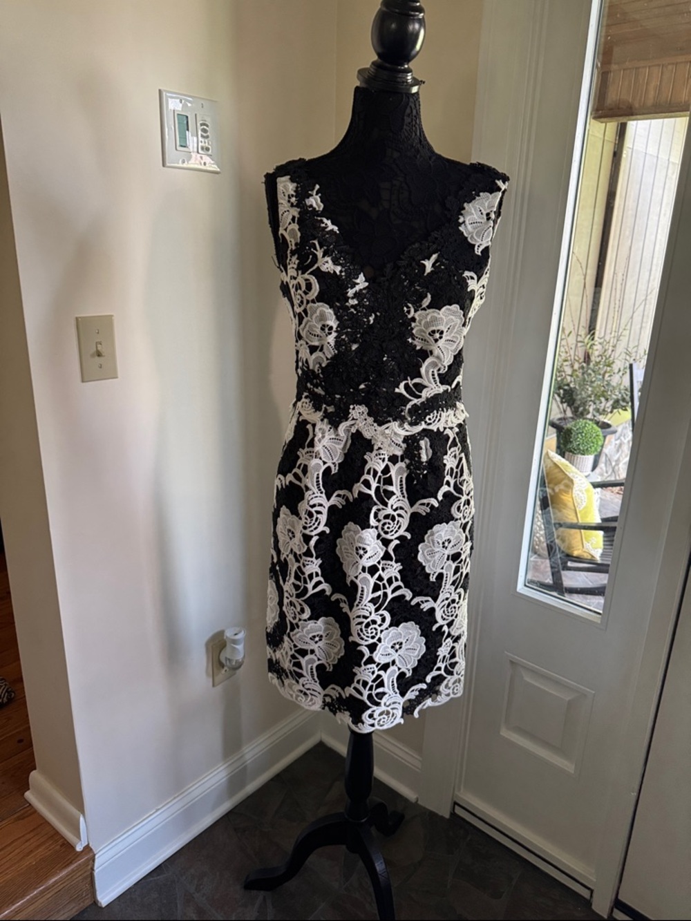 Kobi Halperin Black & White Floral Lace Sheath Dress